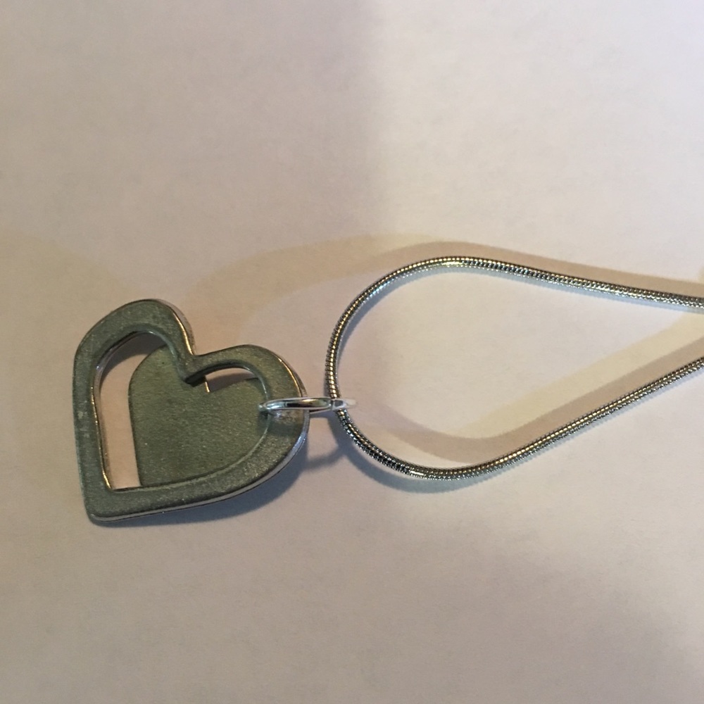DOUBLE HEART NECKLACE - Picture 4 of 5